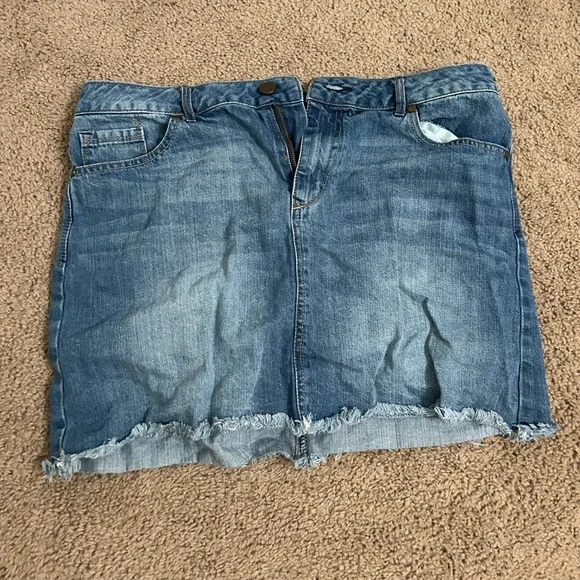 1822 Denim Skirt - 16 - Picture 1 of 3